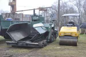 Maquinaria para pavimentación.