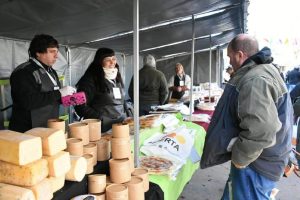 Jornada en El Pasaje que reunió a productores y vecinos