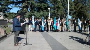 Aiola en el acto por un nuevo aniversario del fallecimiento del Gral. San Martín.