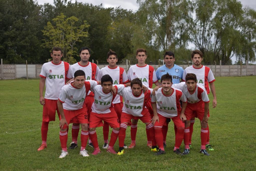 Cuarta División de Alumni para enfrentar a San Lorenzo. Foto. Fernanda Saisi