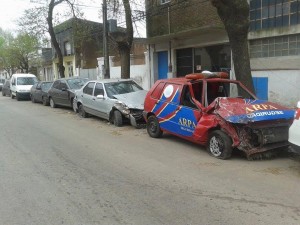 Felice pide que se retiren vehículos que están frente a la Comisaría de Chacabuco.