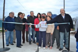 Inauguración de asfalto frente a Escuela Nº8.