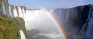 Cataratas del Iguazú fue declarada una de las nuevas 7 maravillas naturales del mundo 