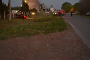 La alcantarilla que choca Gómez con su auto.