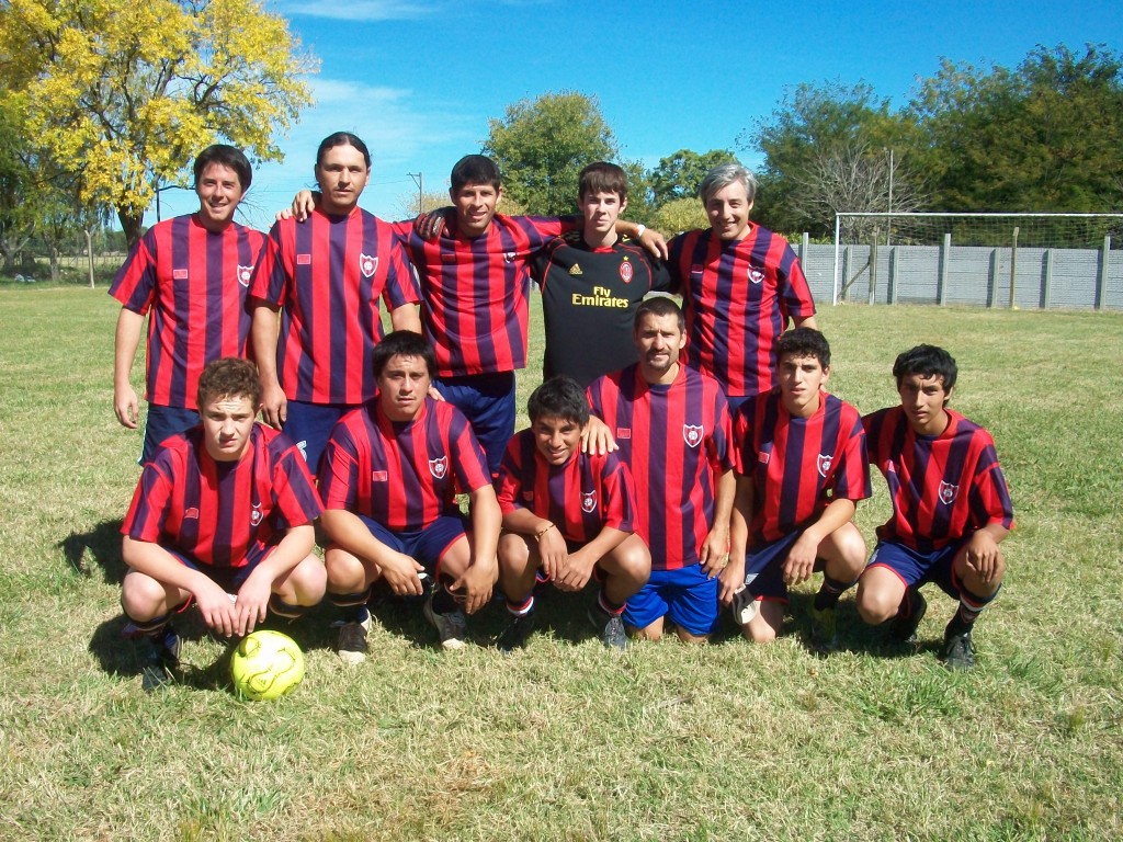 El elenco local, San Lorenzo de Rawson.