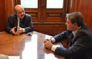 Golía reunido con Tauber.