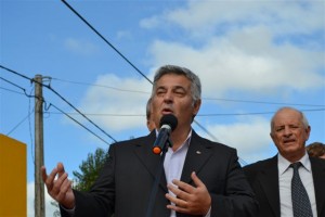 Intendente Municipal, Mauricio Barrientos.