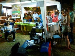 Stand del El COA Chingolo Rawson en la Fiesta Provincial de la Primavera. 