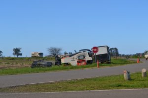 La maquinaria está estacionada en Ruta 51 y Acceso a Rawson.