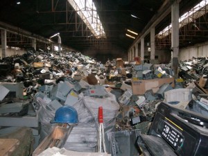Imagen de residuos tecnológicos recuperados en Chacabuco.