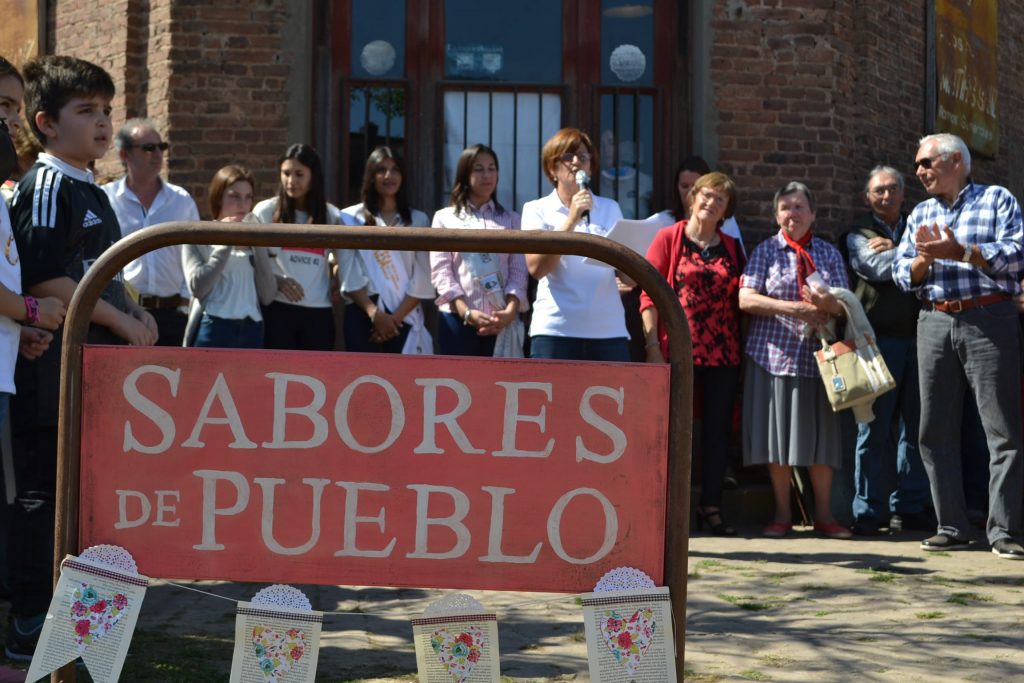 "Sabores de Pueblo".