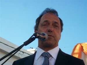 Gobernador Daniel Scioli.