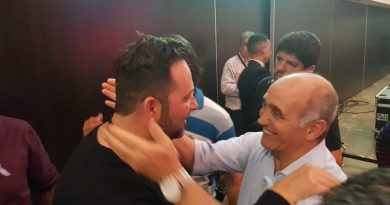 Aiola y Salvador