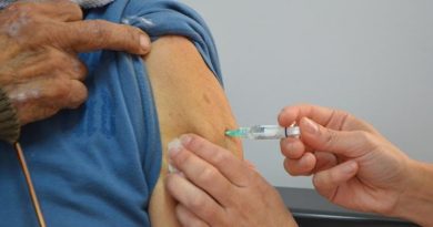 Piden informe por stock de vacunas