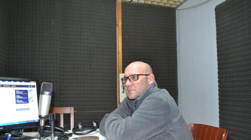 Dr. Sergio Buchamer en la Radio de Rawson